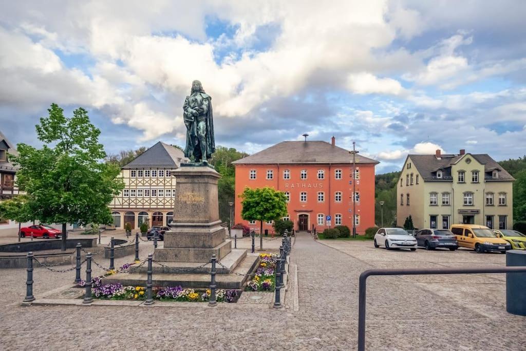 Gartentraum, Feuergrill, Kids-Spielwelt, 4Raeume Hartenstein  Kültér fotó